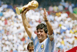 Diego Maradona kalp krizi sonrası vefat etti