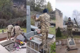 Karabağ'da Azerbaycan terörist güçleri, Ermeni mezarlıkları tahrip ediyor