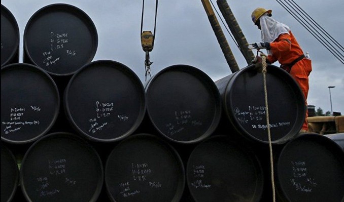 Brent petrol 50.27 dolar ile Mart'tan sonra en yükseği gördü