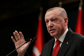 Эрдоган назвал санкции США из-за С-400 проявлением "неуважения" к партнеру по НАТО