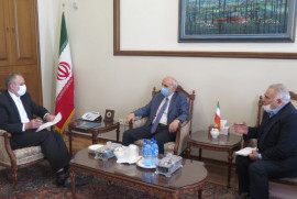 İran, Ermenistan ile yapılan ekonomik projeleri desteklemeye hazırdır