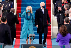 ABD’nin yeni First lady’si kocasının yemin töreninde “Margaryan” markası tarafından üretilen elbise giydi