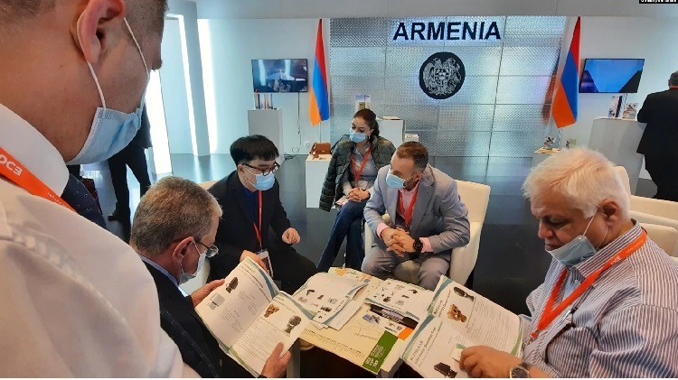 Ermenistan IDEX-2021 Fuarında Kamikaze SİHA’ları sergiledi