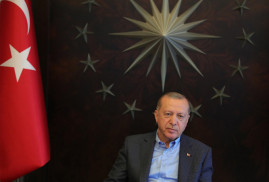 Опрос: Общественная поддержка альянса Эрдогана падает до 46%