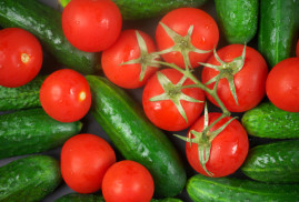 Ermenistan, geçen yıl Türkiye'den salatalık, domates ve kayısı ithal etti