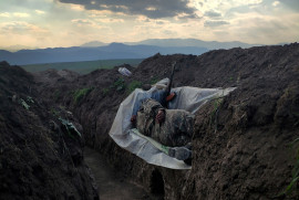Karabağ savaşında çekilen “Uyuyan asker” fotoğrafı World Press Photo ödülü aldı