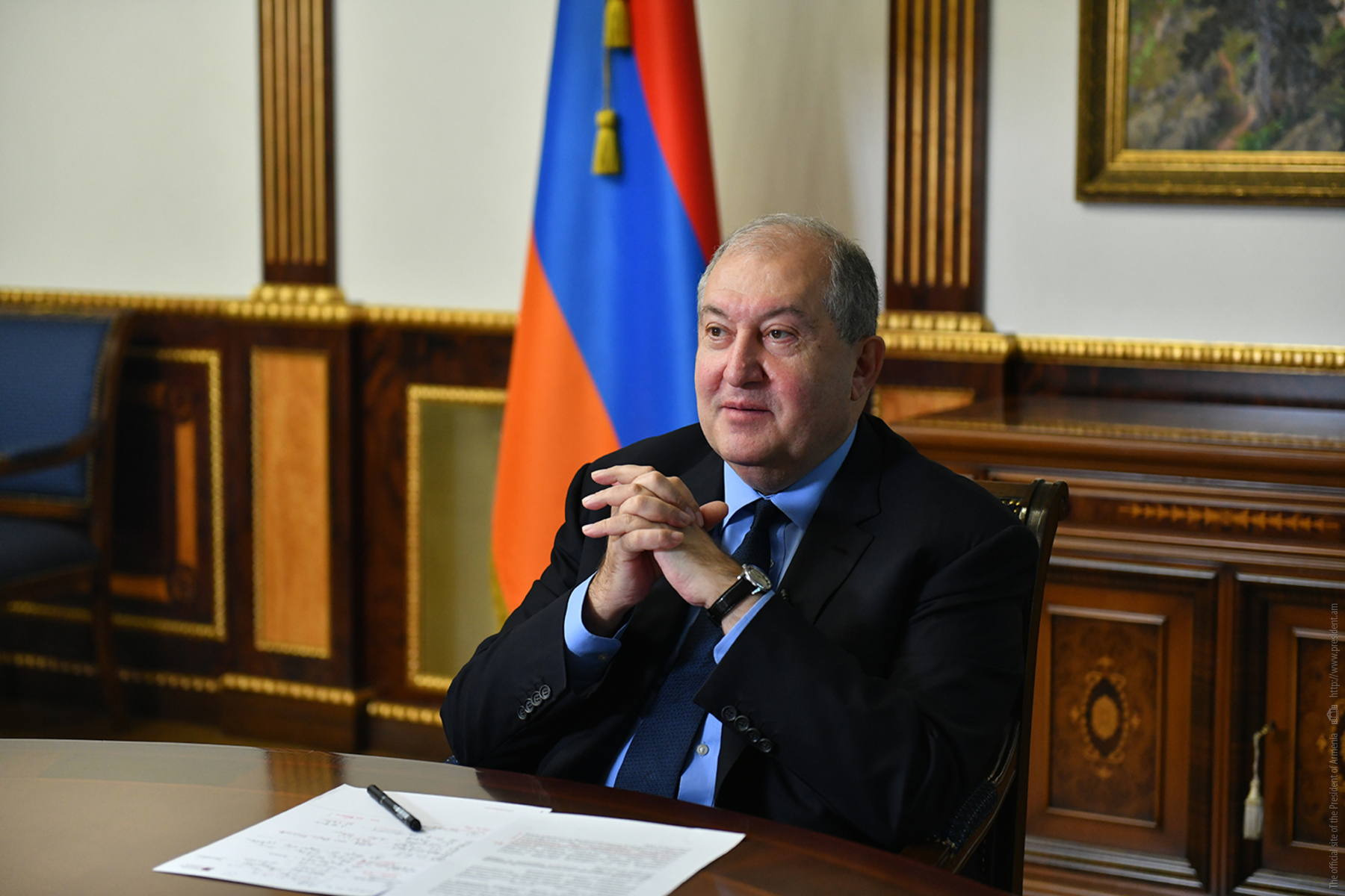 Ermenistan Cumhurbaşkanı, tüm siyasi aktörleri toplantıya davet etti