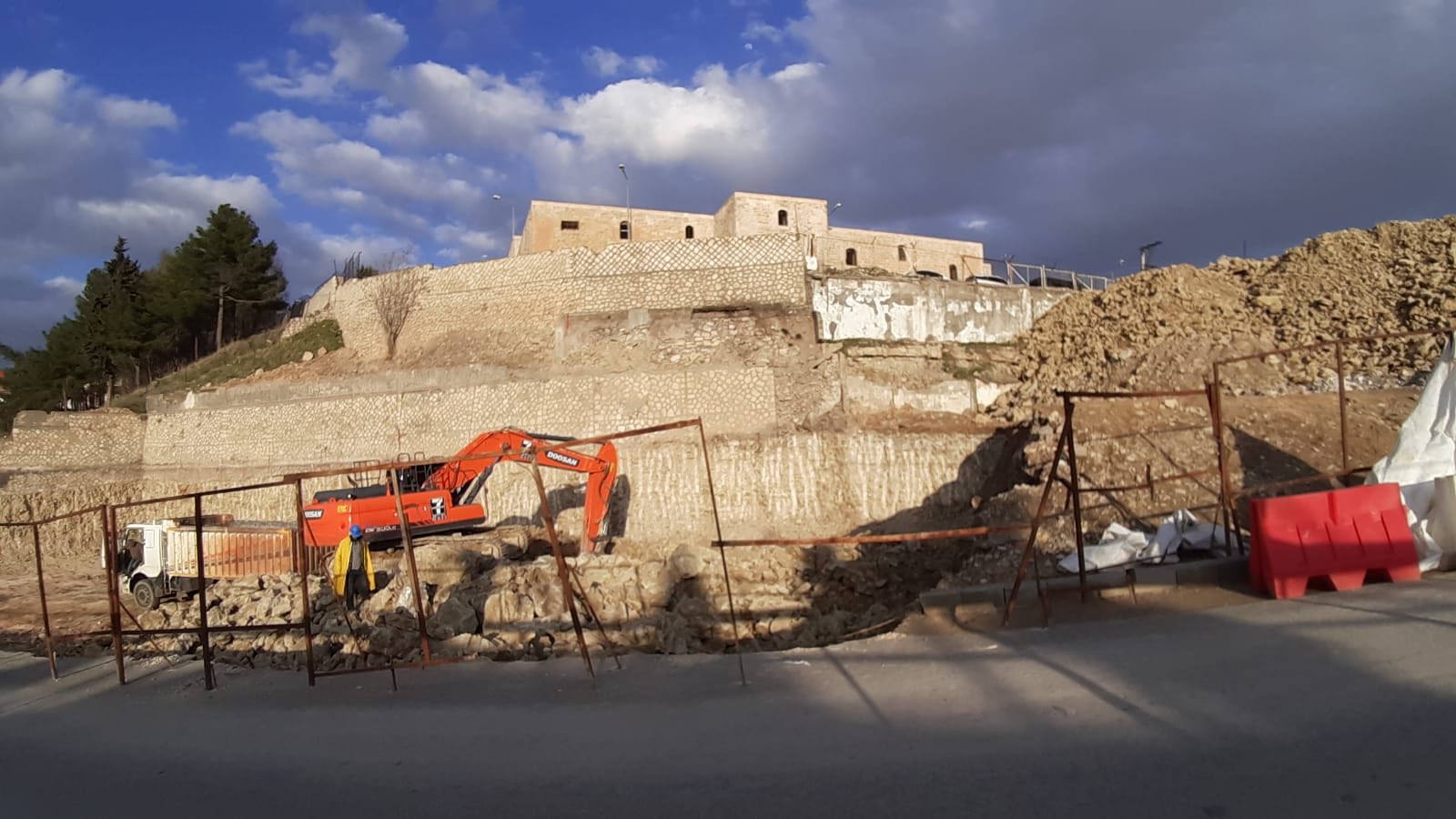 Mardin'de Mor Efrem Manastırı arazisine otopark