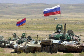 Rus yetkilisi: Rusya-Ermenistan askeri teknik işbirliği tüm boyutla hayata geçiriliyor