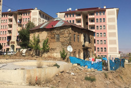TBMM iki vekilden Muş'taki tarihi Ermeni mahallesinin yıkımına dair soru önergesi