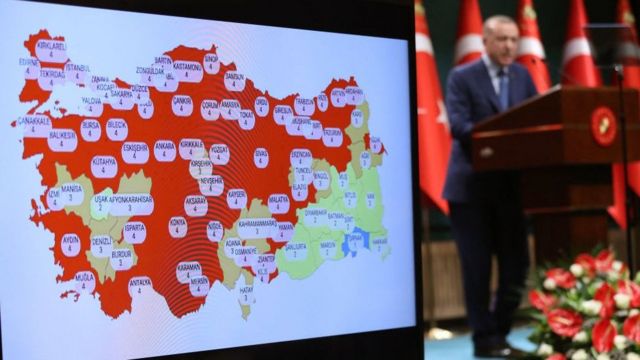 Турция заняла восьмое место в мире по числу привитых от коронавируса