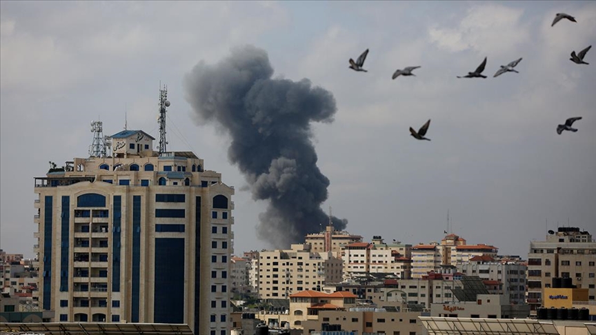 İsrail ile Hamas arasında varılan ateşkes anlaşması yürürlüğe girdi