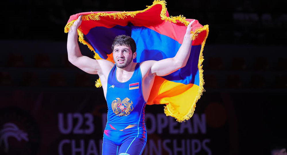 Ermeni güreşçiler Avrupa Şampiyonası'nda 10 madalya kazandı