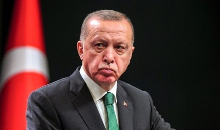 Bloomberg: Поддержка Эрдогана в Турции достигла рекордно низкого уровня