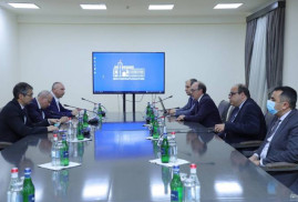 Ermenistan Dışişleri Bakan Vekili KGAÖ ülkelerinin büyükelçileriyle Azerbaycan’ın provokasyonları ele aldı
