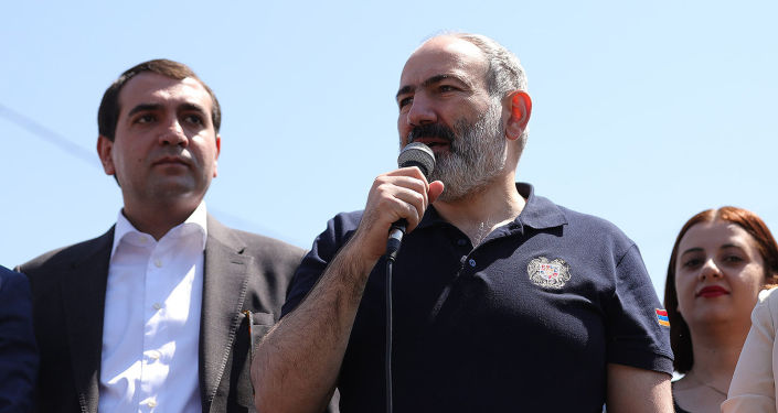 Paşinyan: "Oğlumu Ermeni esirlerle değiştirme önerisinin Bakü’ye iletilmesi talimatını verdim"