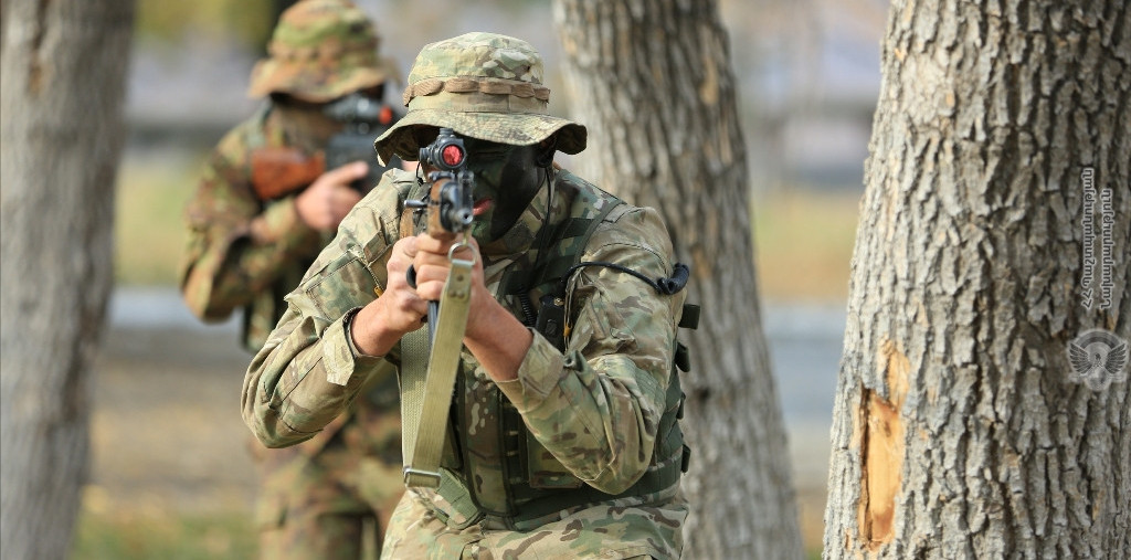 Azerbaycan silahlı kuvvetleri, Gegharkunik'te Ermeni mevzilerine ateş açtı