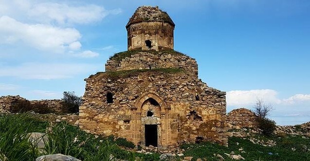 Van'daki Saint Thomas Ermeni Manastırı kaderine terk edildi