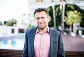 Levon Aronyan Goldmoney Asian Rapid turnuvasının iki önde gidenlerden biridir