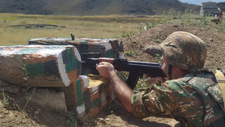 Azerbaycan Silahlı Kuvvetleri bu sefer Nakhijevan sınırından Ermeni mevzilerine oğru ateş açtılar
