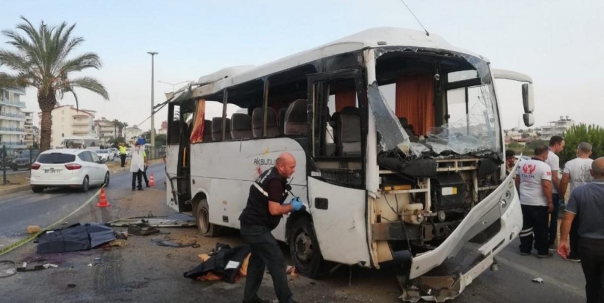 В Турции разбился автобус с российскими туристами, есть жертвы