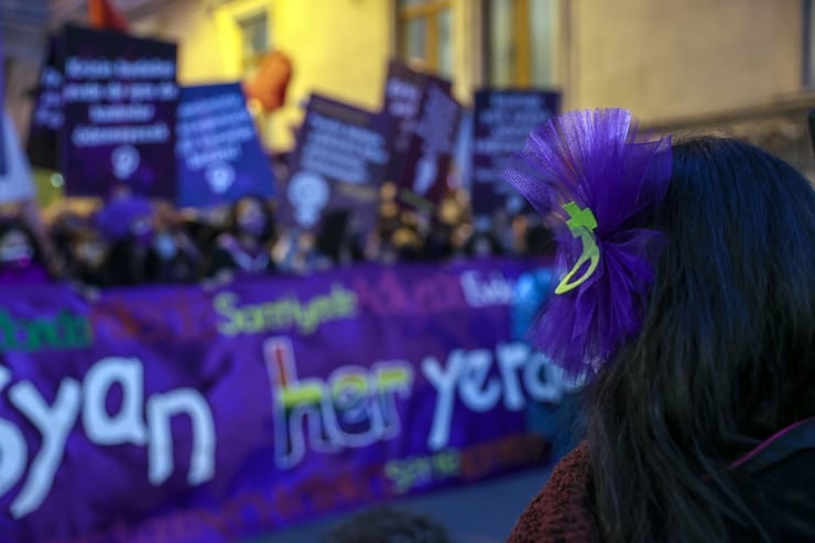 Թուրքիայում 17 ֆեմինիստ կանանց  մինչև 7 տարվա ազատազրկում է սպառնում