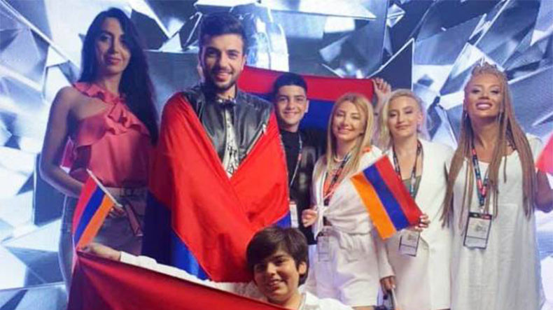Ermenistanı temsil eden şarkıcı birincilik kazandı (video)