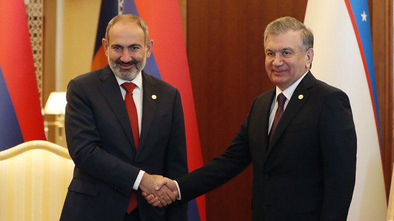 Ermenistan Başbakanı'ndan Özbekistan Cumhurbaşkanı'na tebrik mesajı