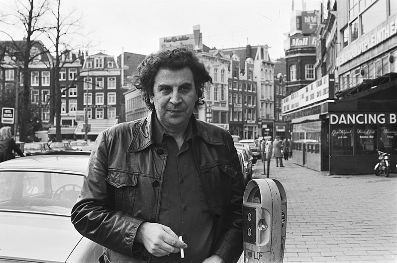 Dünyaca ünlü besteci Mikis Theodorakis hayatını kaybetti