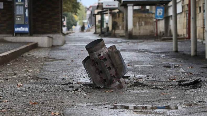 Karabağ’da misket bombaları nedeniyle 100'den fazla kişi öldü veya yaralandı