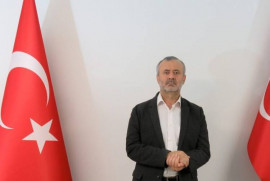 В Анкаре начался судебный процесс над Орханом Инанды