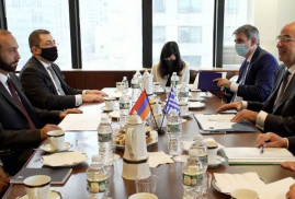 Ermenistan Dışişleri Bakanı, Yunanistan Dışişleri Bakanı Dendias ile bir araya geldi
