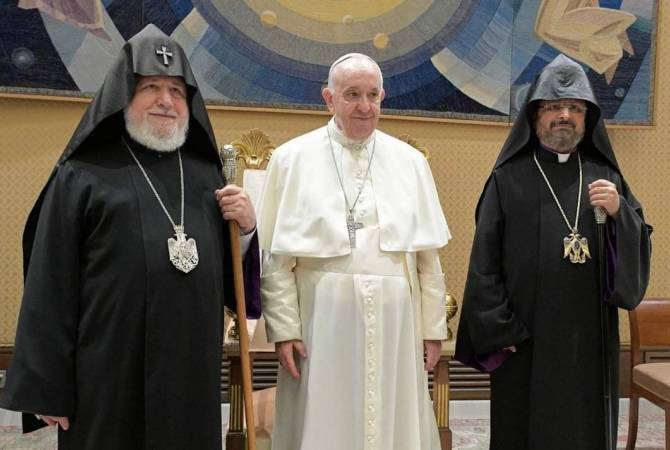 Tüm Ermeniler Katolikosu, Papa ile yaptığı görüşmede esirlerin iadesi konusuna özel vurgu yaptı