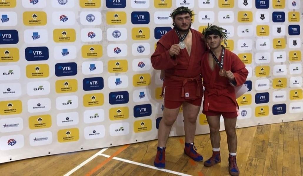 Ermeni genç sambo sporcuları Dünya Şampiyonasında 6 madalya kazandı