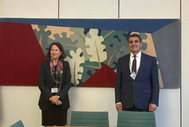 Ermenistan'ın İngiltere Büyükelçisi,  milletvekililer Catherine West ve James Murray ile görüştü