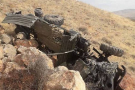 Ararat’ta Rusya Silahlı Kuvvetleri’ne bağlı araç uçuruma düştü