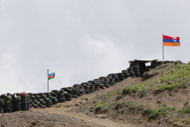 Ermenistan-Azerbaycan sınırının doğusunda durum gerginliğini koruyor. Karşı tarafın zırhlı araç kaybı var
