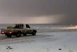 Suudi Arabistan’ın Tureyf kentinde kar yağdı