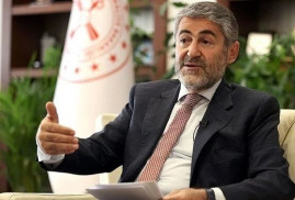 В Турции на фоне рекордного падения лиры сменили министра финансов