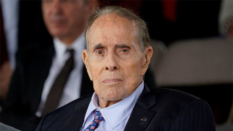 Ermeni Soykırımı'nın uluslararası tanınması için mücadele eden eski ABD Senatörü Bob Dole öldü