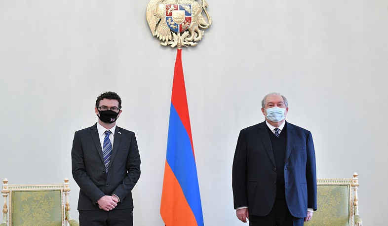 Ermenistan Cumhurbaşkanı ve Birleşik Krallık Büyükelçisi bölgesel güvenlik konularını ele aldı