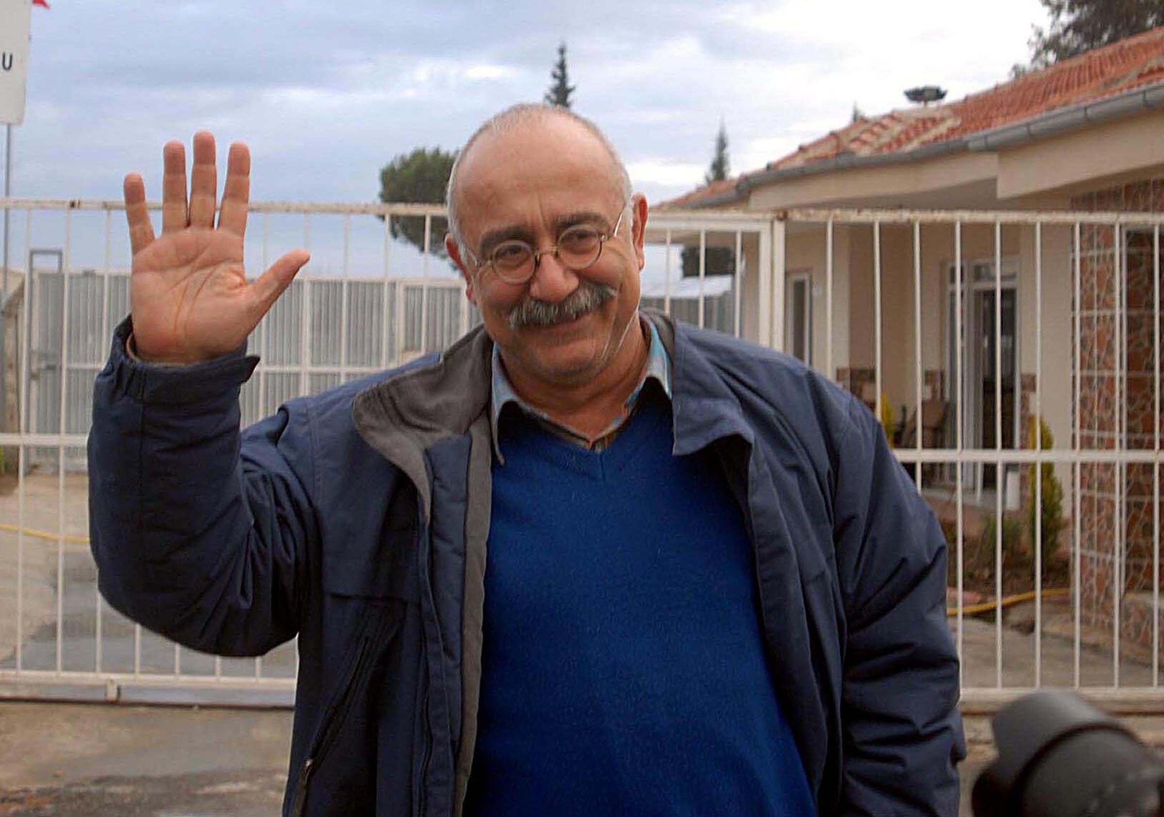 Sevan Nişanyan Yunanistan'dan ayrıldı ve Ermenistan'a gelecek