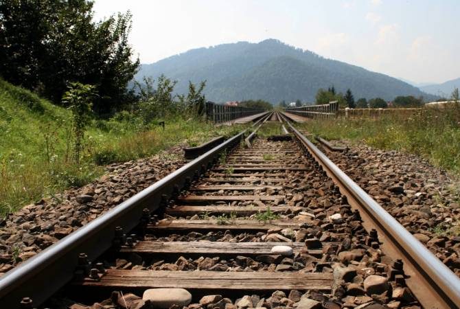 Fransa, demiryolu projeleri çerçevesinde Ermenistan'ı destekleyebilir