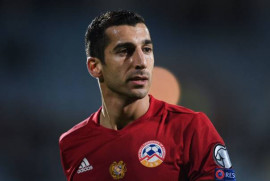Henrikh Mkhitaryan Ermenistan milli futbol takımından ayrılmaya karar verdi