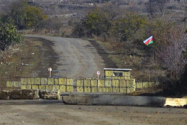 Azerbaycan, Khramort köyü yönüne yoğun ateş açtı, Rus barış gücü durumu sakinleştirdi