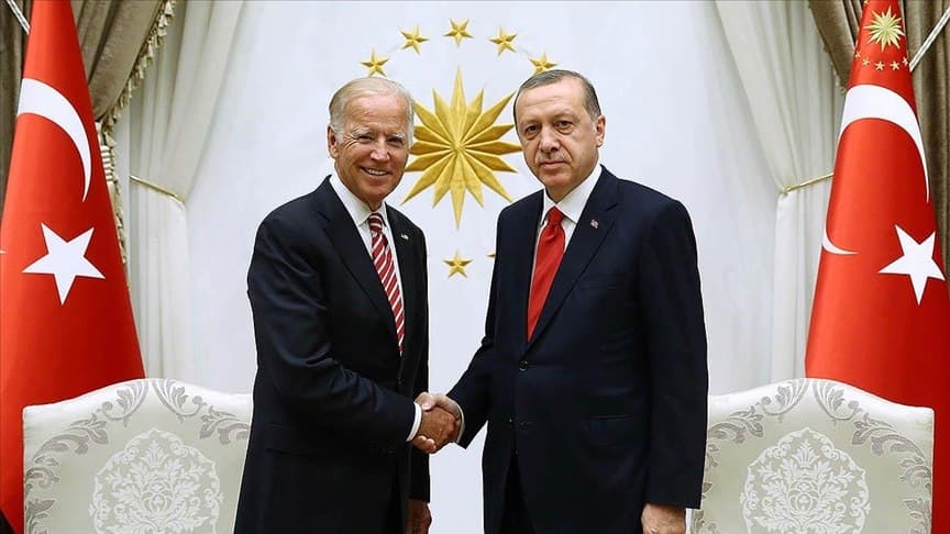 Байден и Эрдоган обсудили дипломатическое усилия по урегулированию ситуации на Украине