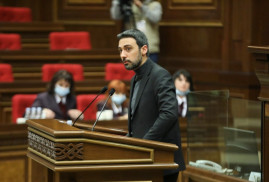 Ermeni milletvekili: Uluslararası toplum Karabağ konusunda çifte standart uyguluyor