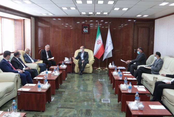Ermenistan Başbakan Danışmanı ve İran Enerji Bakanı Raisi'nin Ermenistan ziyaretini önemsedi