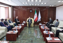 Ermenistan Başbakan Danışmanı ve İran Enerji Bakanı Raisi'nin Ermenistan ziyaretini önemsedi