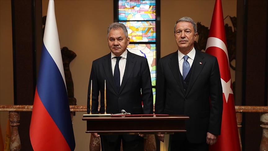 Анкара инициировала переговоры министров обороны России и Турции